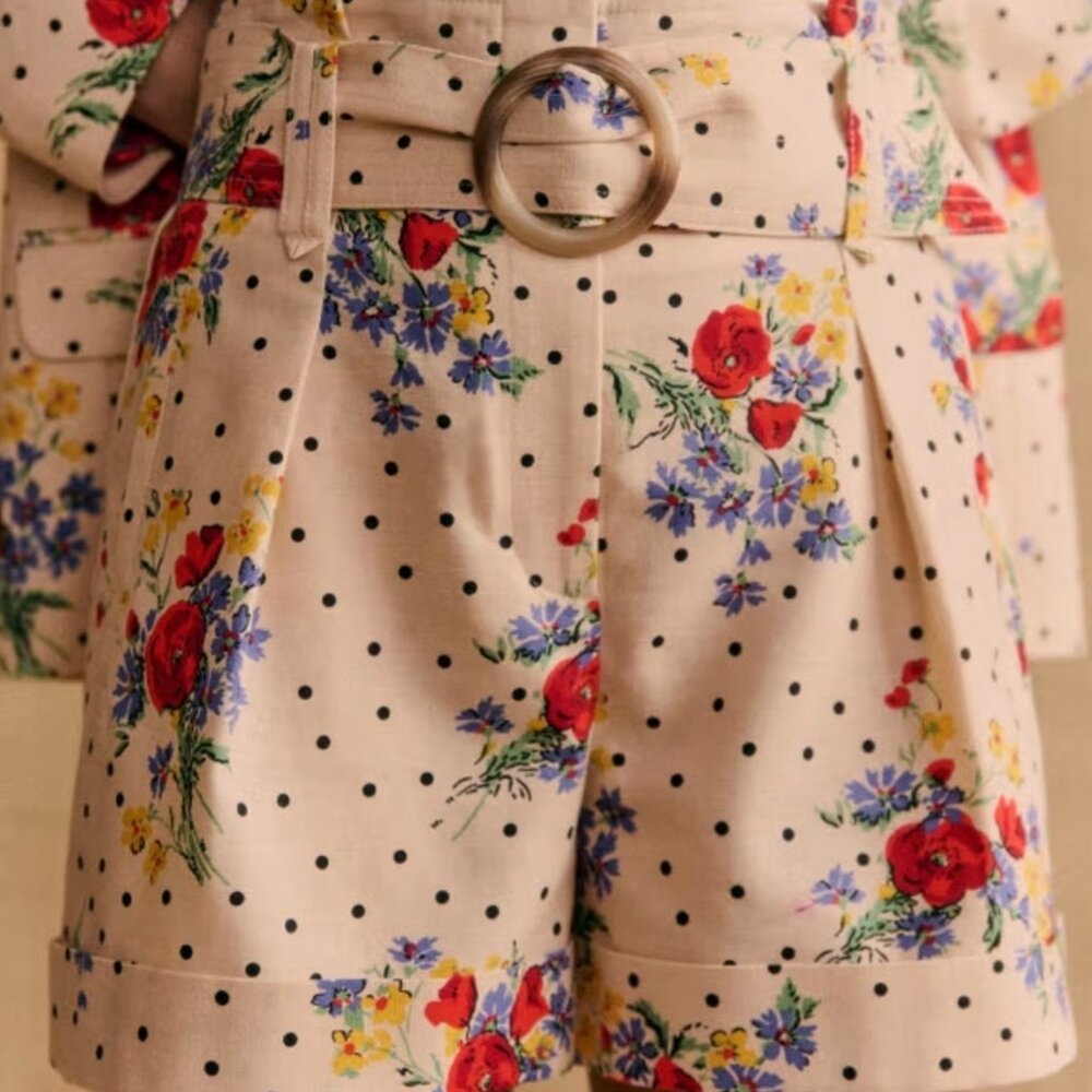 Sezane Rome Shorts in sold out Poppy